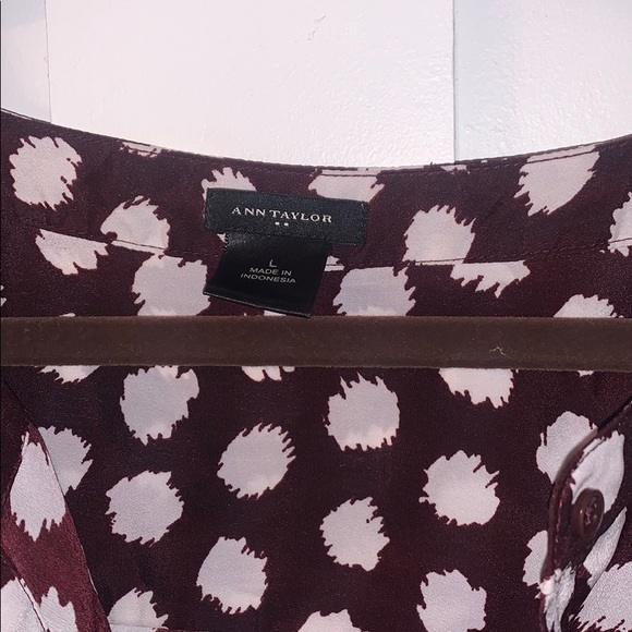 Ann Taylor Blouse - Picture 2 of 3